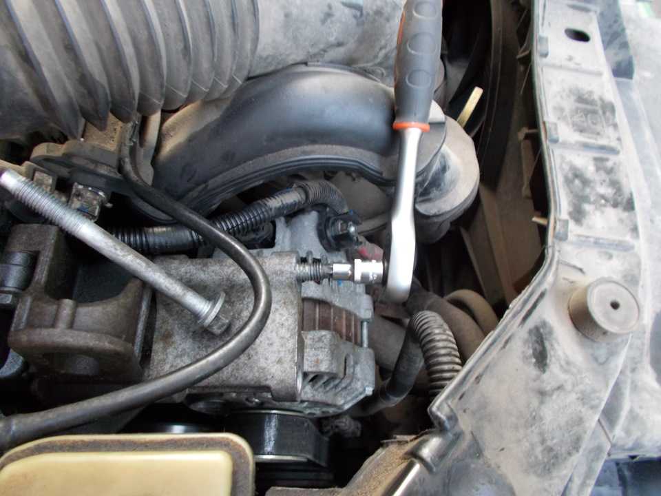 Схема приводного ремня ford fiesta 1996 - ремонт и запчасти форд
