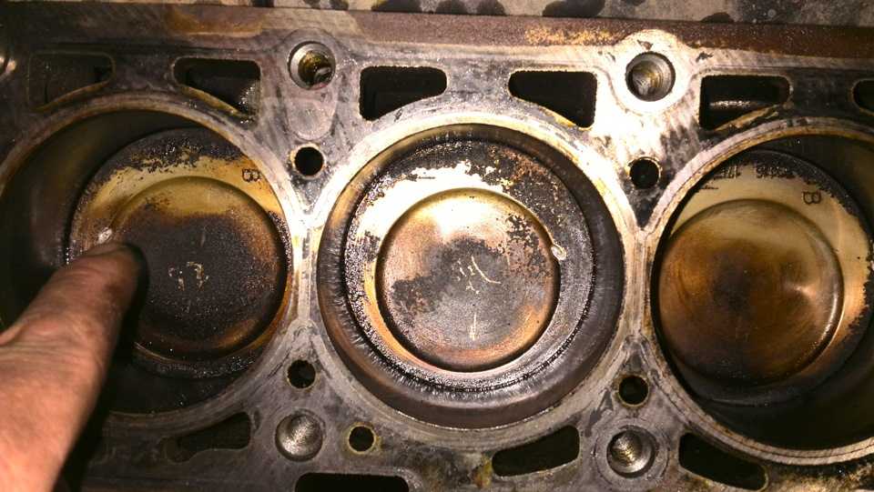Двигатель 11186 гнет ли клапана