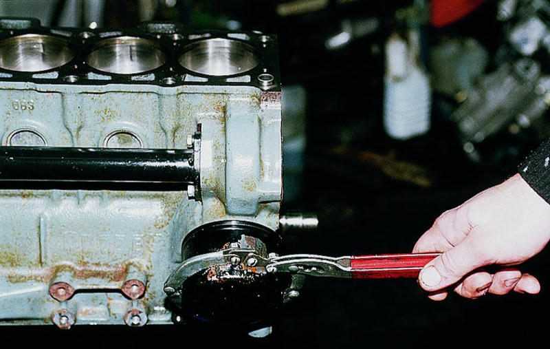 Как правильно заменить масло в двигателе ваз 2112 16 клапанов
