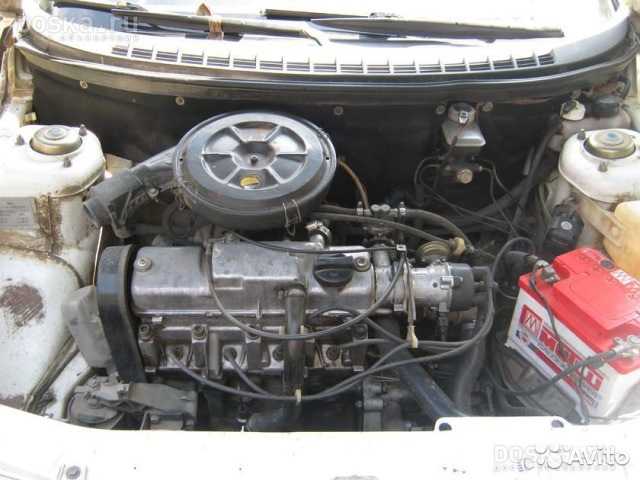 Газ на ваз 2110 8 клапанов. Двигатель ВАЗ 2110 карбюратор. Двигатель 2110 8 клапанный карбюратор. Мотор впз2110 карбюратор. Двигатель ВАЗ 2110 8 клапанов карбюратор.