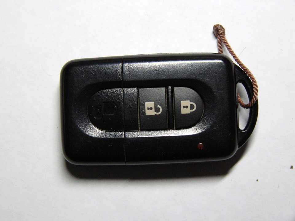 Замена батарейки в ключе nissan murano | granit auto | все о авто, скутерах и мопедах