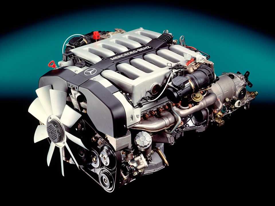 ﻿Двигатель MercedesBenz M120 Двигатели серии M120 относятся к эпохе 90х годов прошлого столетия Это объясняет наличие кованых поршней, алюминиевого