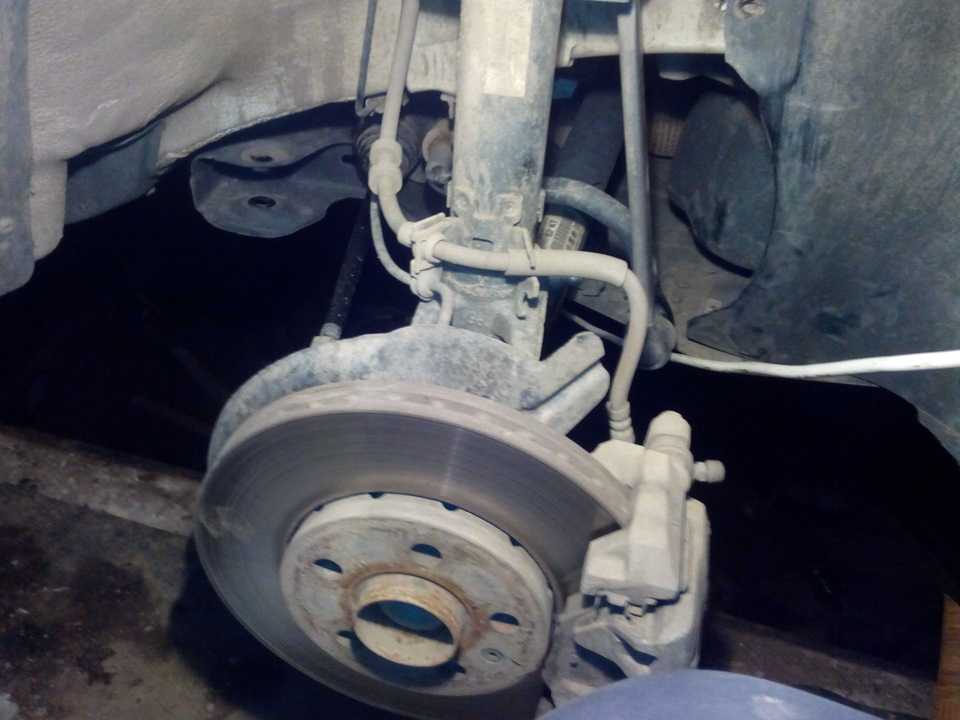 Особенности ремонта передней подвески vw polo